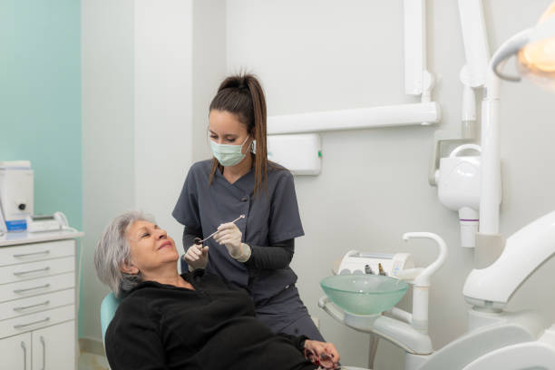 Best Dentist Open Late Near Me  in Dayton, OH